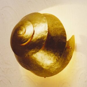 Nástěnné světlo Snail One ve zlaté