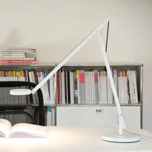 Rotaliana String T1 stolní lampa stříbro/oranžová