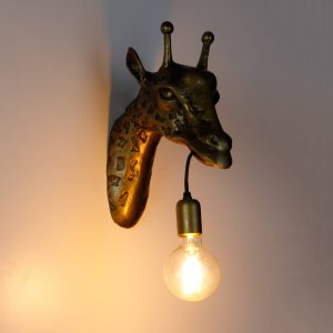 Lindby Nirvathia nástěnné světlo žirafa kov